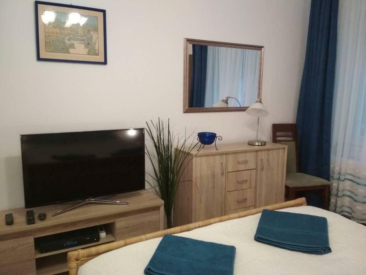Zsuzsa Apartman بودابست المظهر الخارجي الصورة