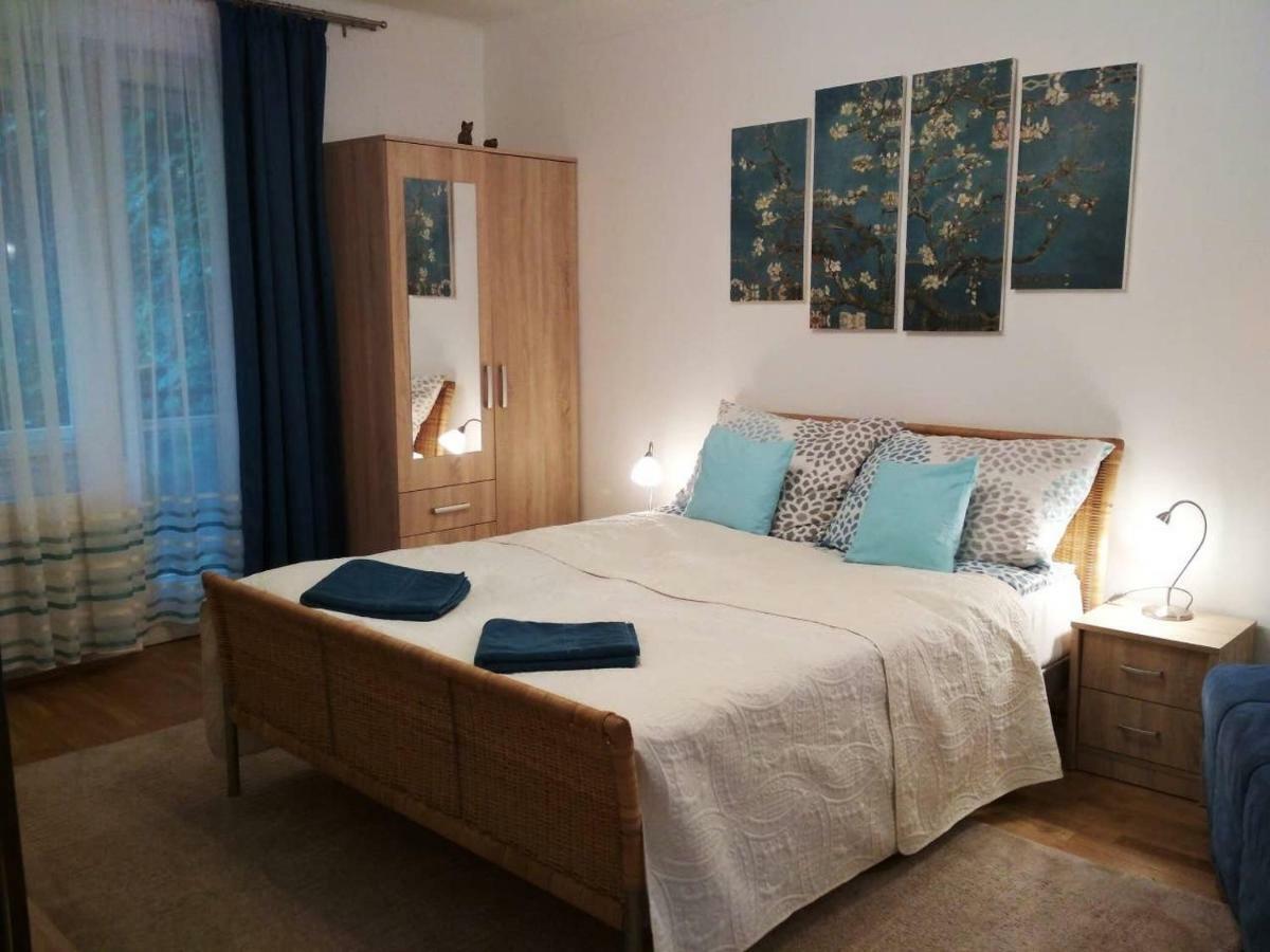 Zsuzsa Apartman بودابست المظهر الخارجي الصورة